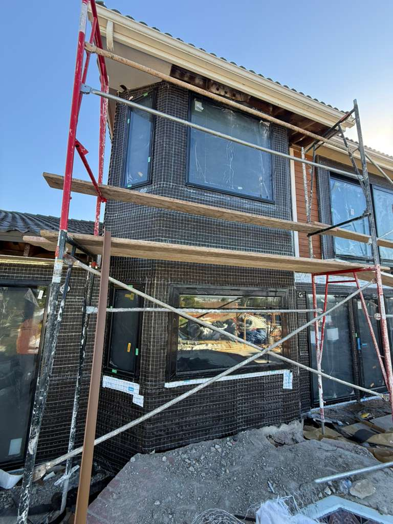 DERCHI Windows and Doors: Elevating a Luxury California Villa