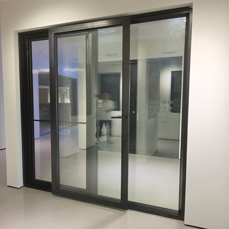 G46 Sliding Tilts Turn Window