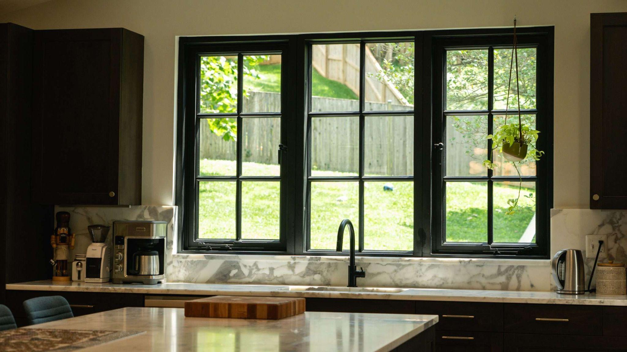 What Are My Options for Custom Casement Windows in Los Angeles?