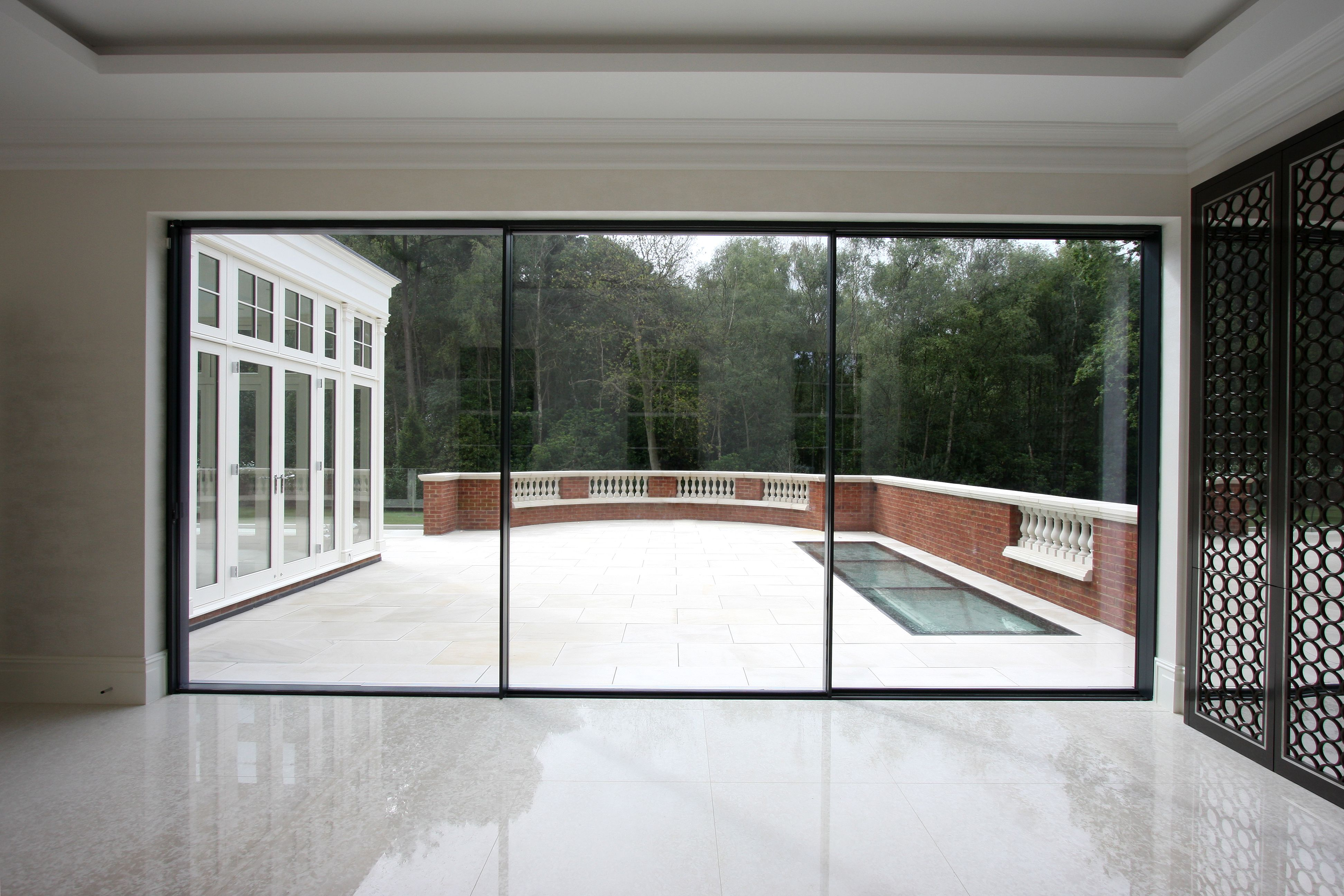 What to Consider when Buying a New Sliding Door