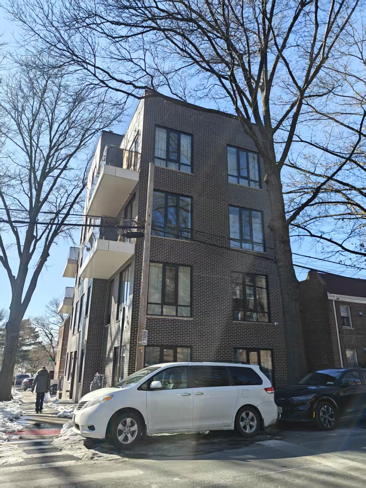 DERCHI Windows and Doors: Elevating a Luxury New York Apartment Building