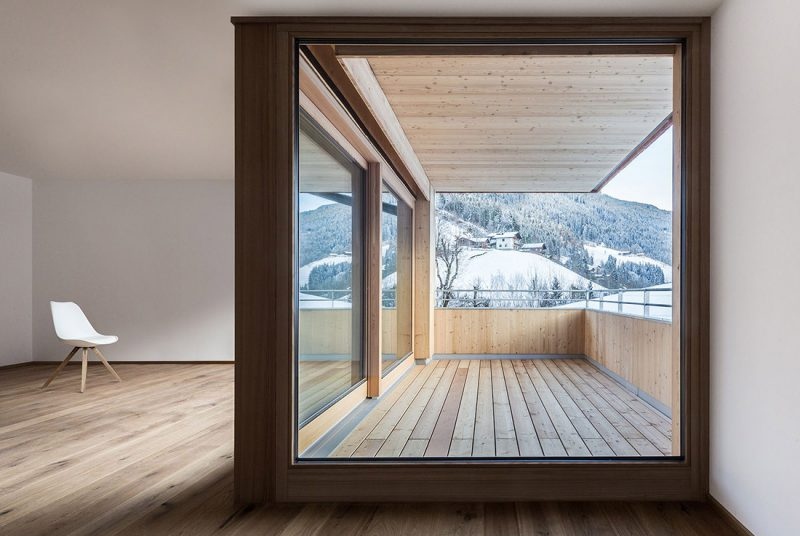 29 x 47 casement window